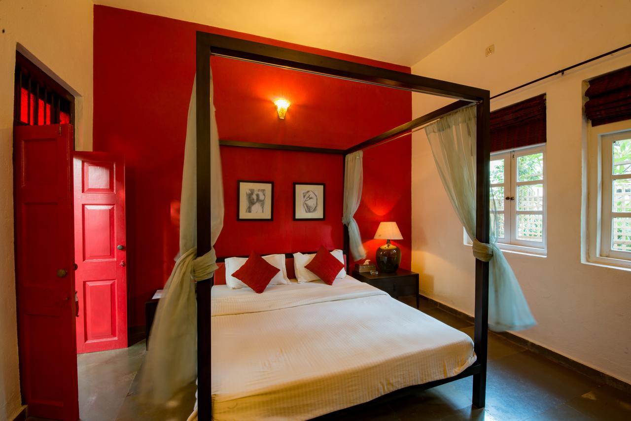 Waters Boutique Hotel By Spectrum Holiday GOA Exterior photo